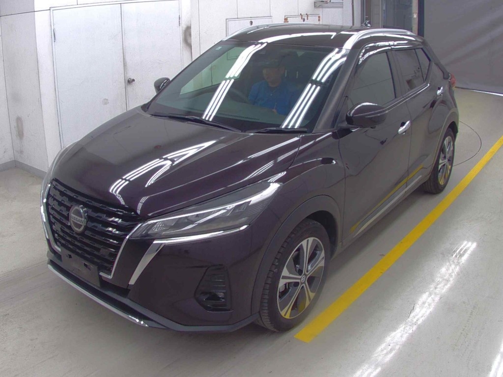 NISSAN KICKS