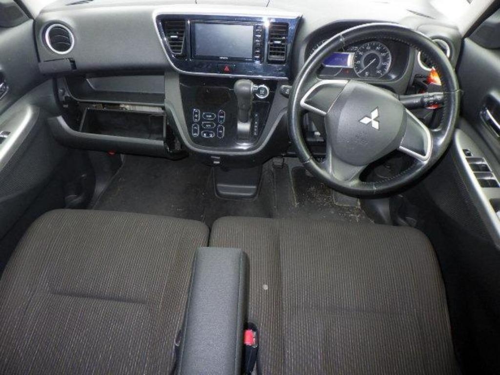 MITSUBISHI EK SPACE