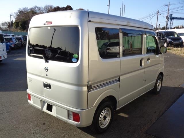 NISSAN NV100 CLIPPER