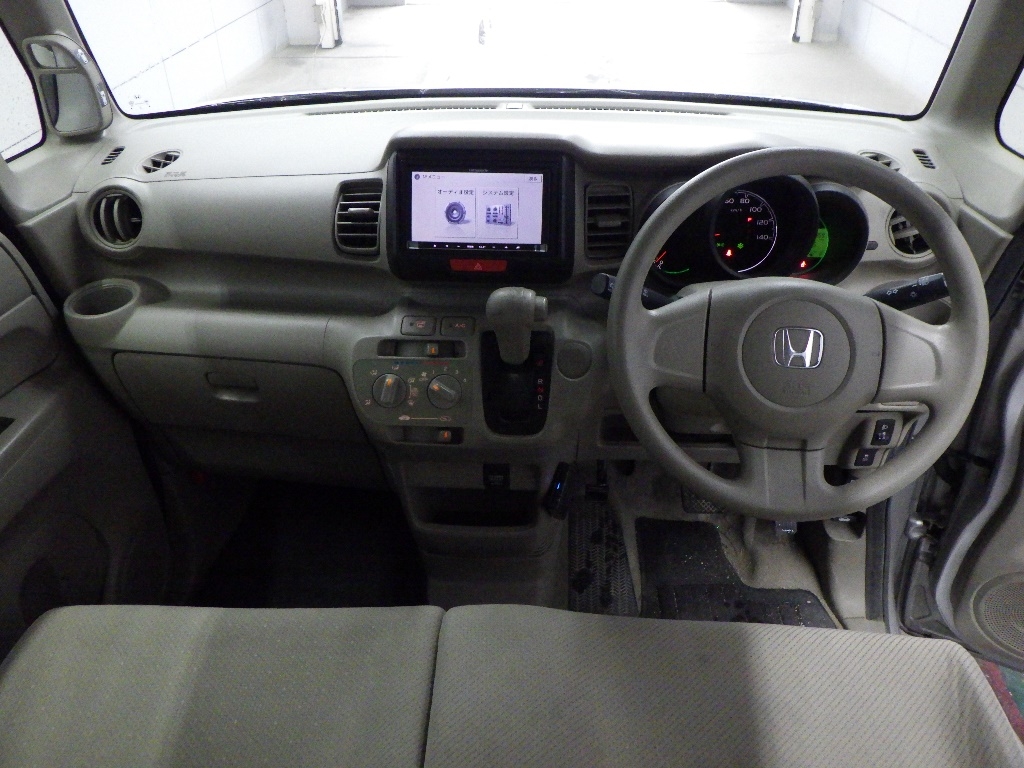 HONDA N-BOX+