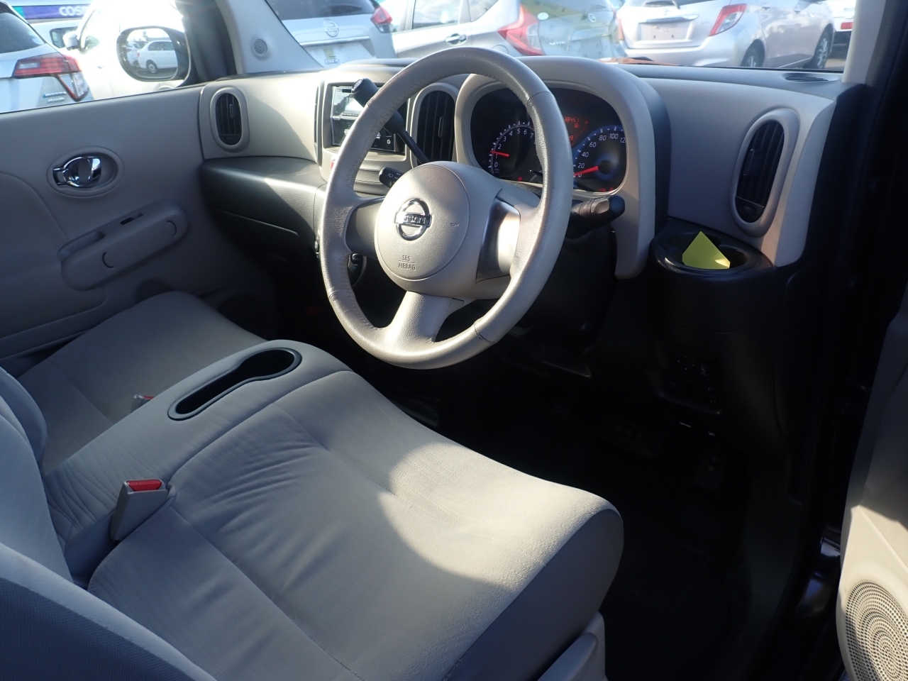 NISSAN CUBE