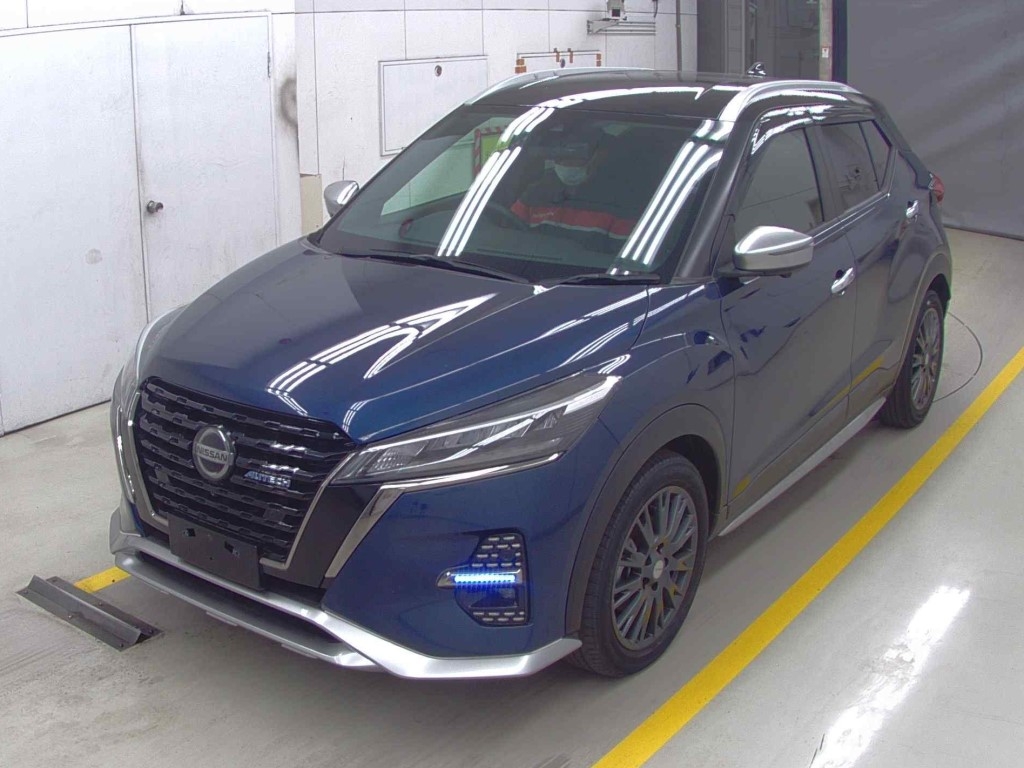 NISSAN KICKS