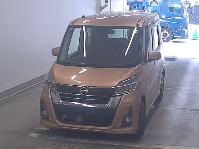 NISSAN DAYZ ROOX