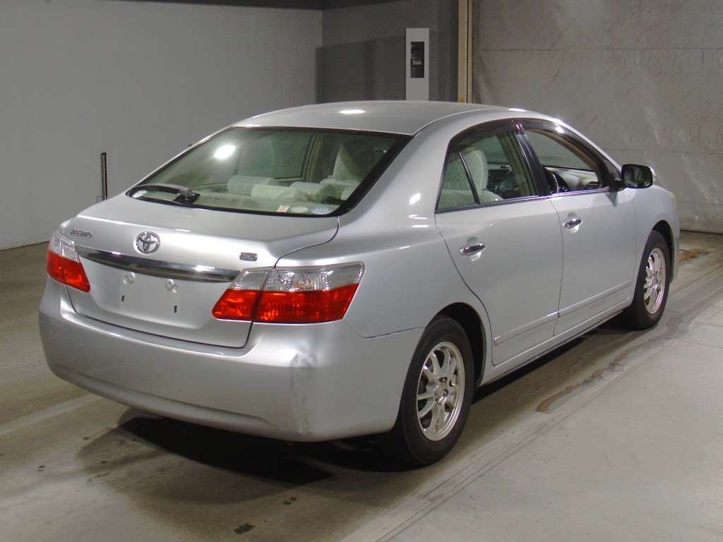 TOYOTA PREMIO