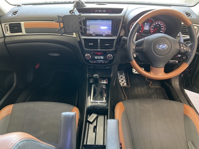 SUBARU EXIGA CROSSOVER 7