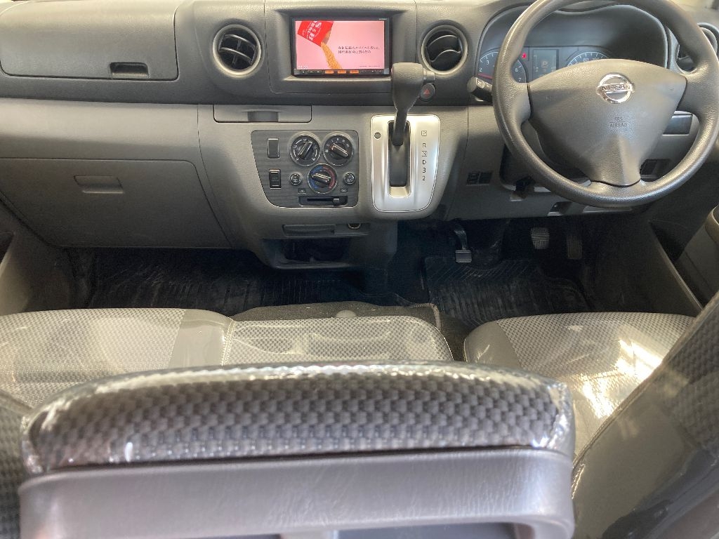 NISSAN NV350 CARAVAN