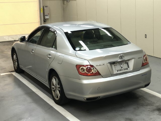 TOYOTA MARK X