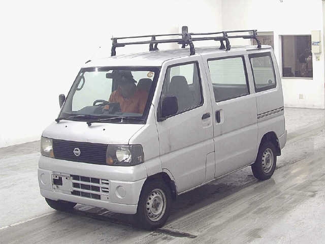 NISSAN CLIPPER