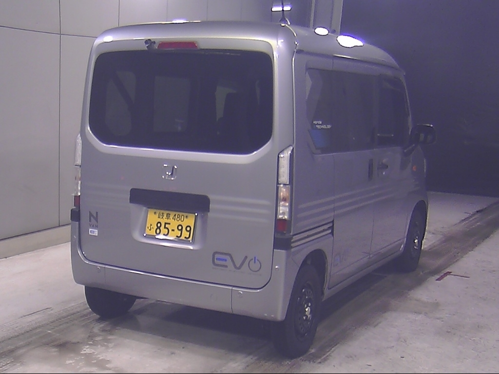 HONDA N-VAN