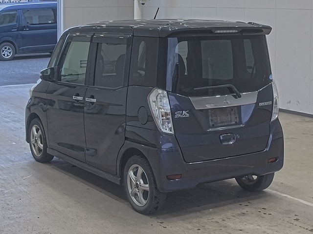 MITSUBISHI EK SPACE