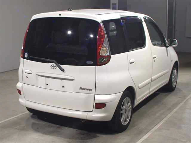 TOYOTA FUNCARGO