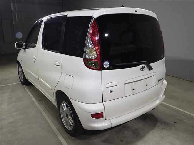 TOYOTA FUNCARGO