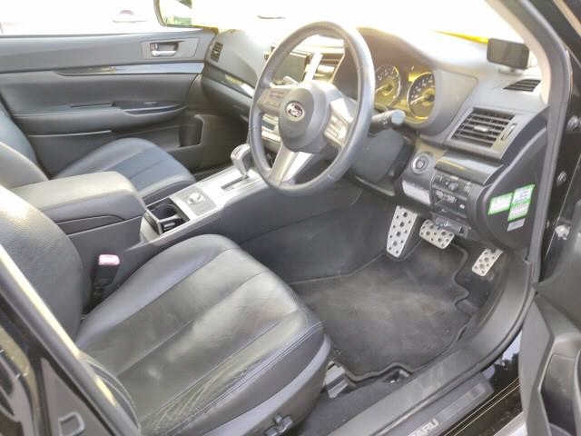 SUBARU LEGACY