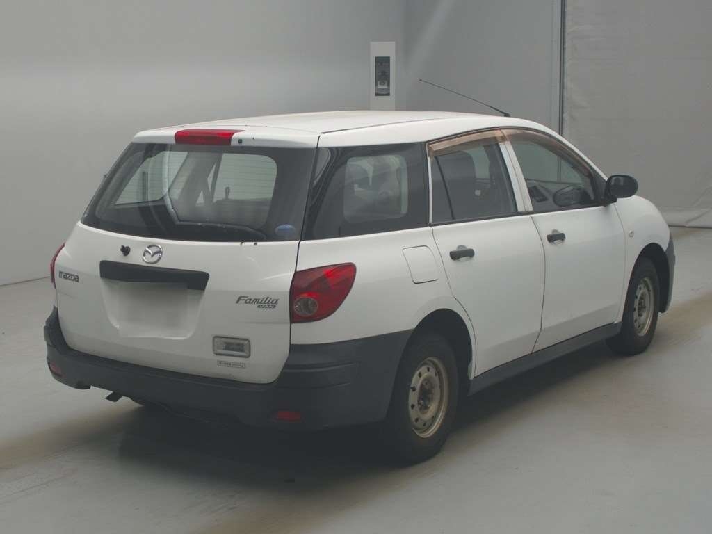 MAZDA FAMILIA