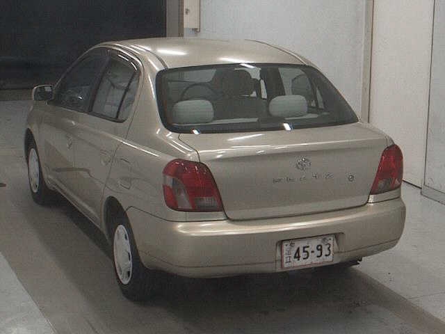 TOYOTA PLATZ