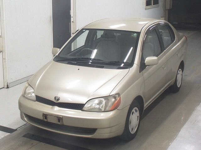 TOYOTA PLATZ