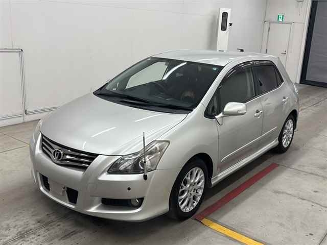 TOYOTA BLADE