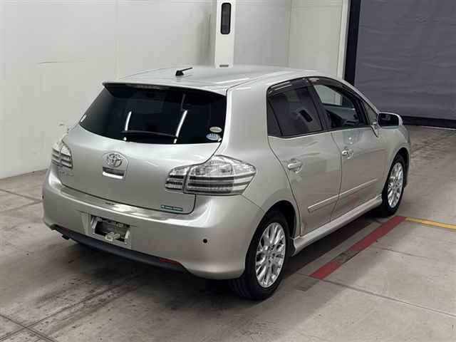 TOYOTA BLADE