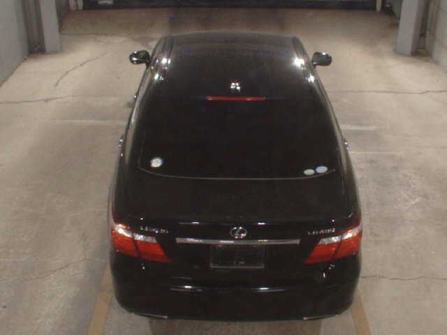 LEXUS LS460