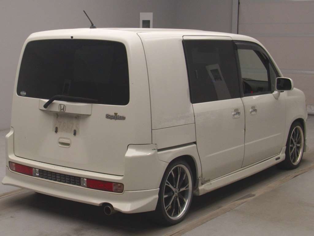 HONDA MOBILIO SPIKE