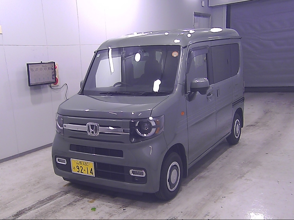 HONDA N-VAN