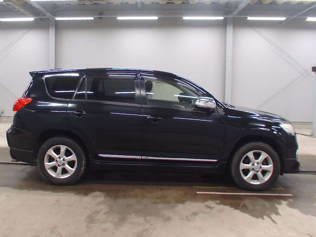 TOYOTA VANGUARD