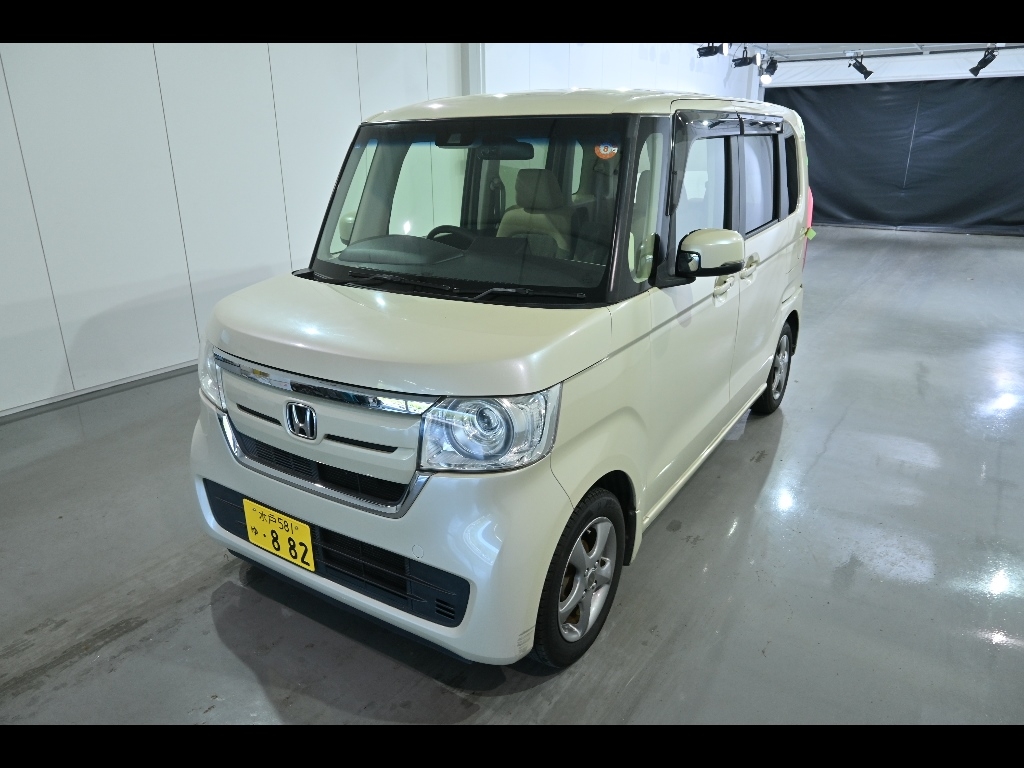 HONDA N-BOX