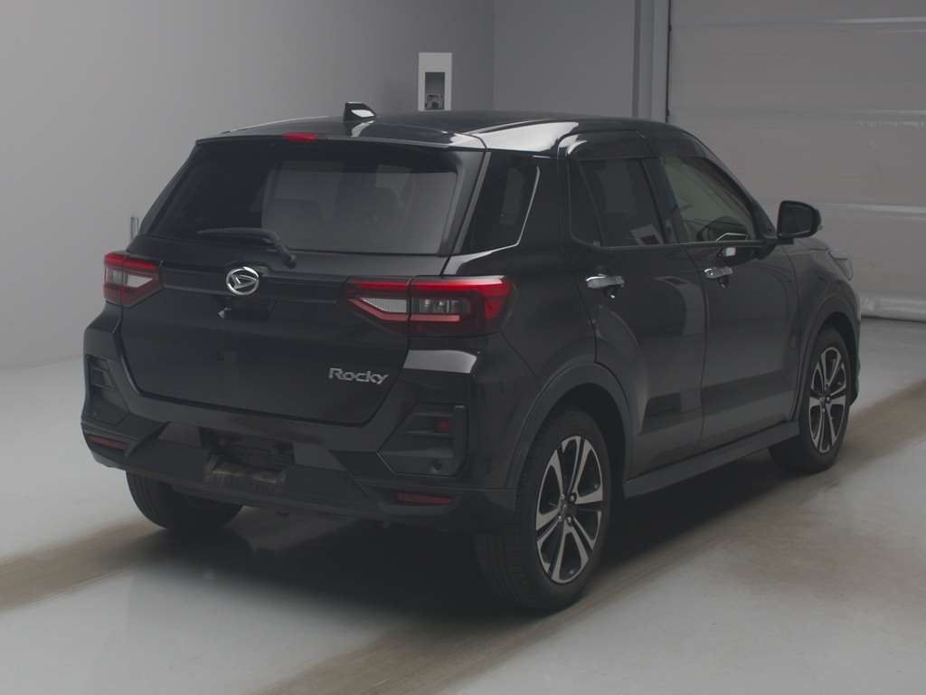 DAIHATSU ROCKY