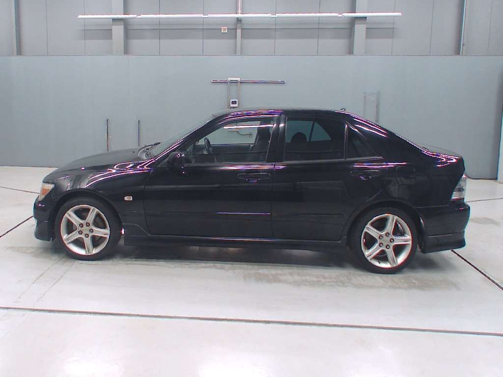 TOYOTA ALTEZZA