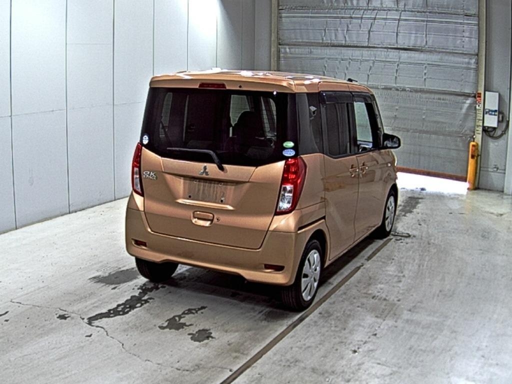 MITSUBISHI EK SPACE