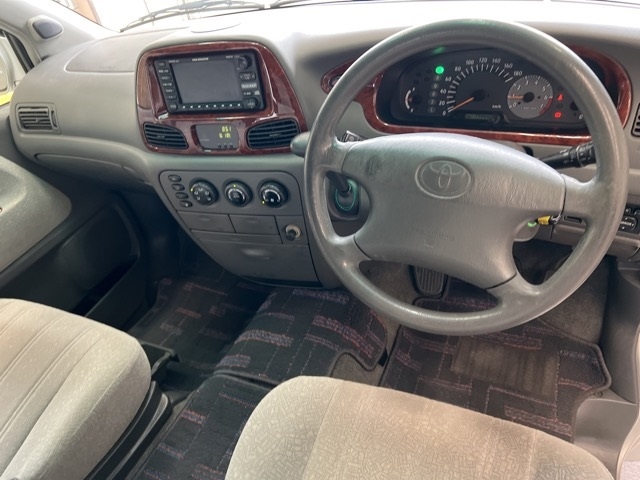 TOYOTA LITE ACE NOAH