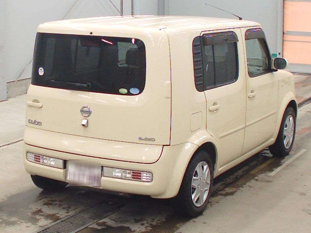 NISSAN CUBE