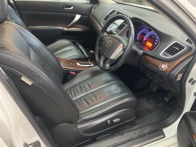 NISSAN TEANA