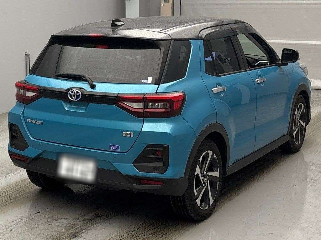 TOYOTA RAIZE