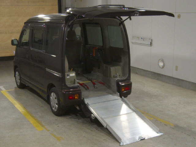DAIHATSU ATRAI