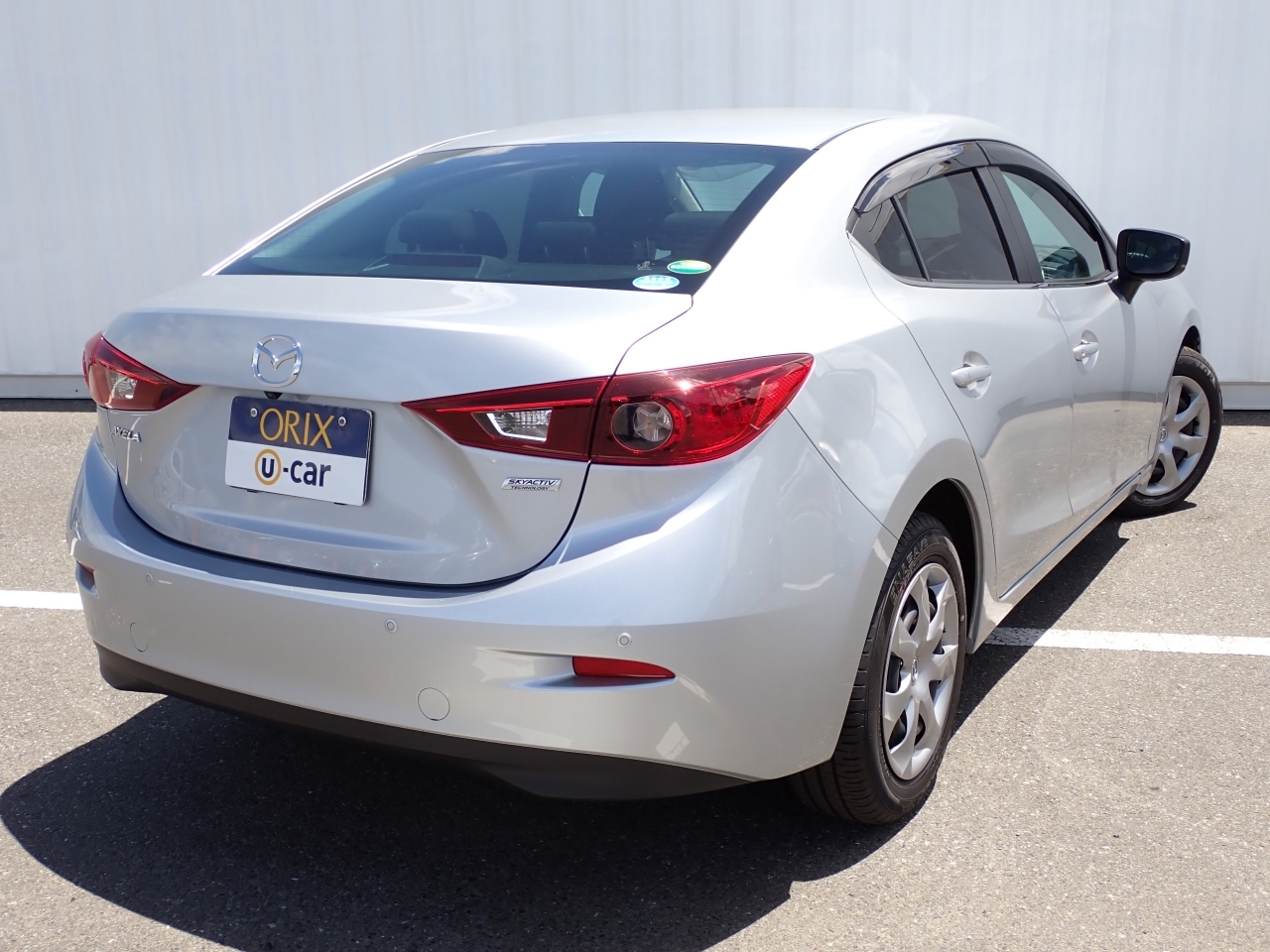 MAZDA AXELA