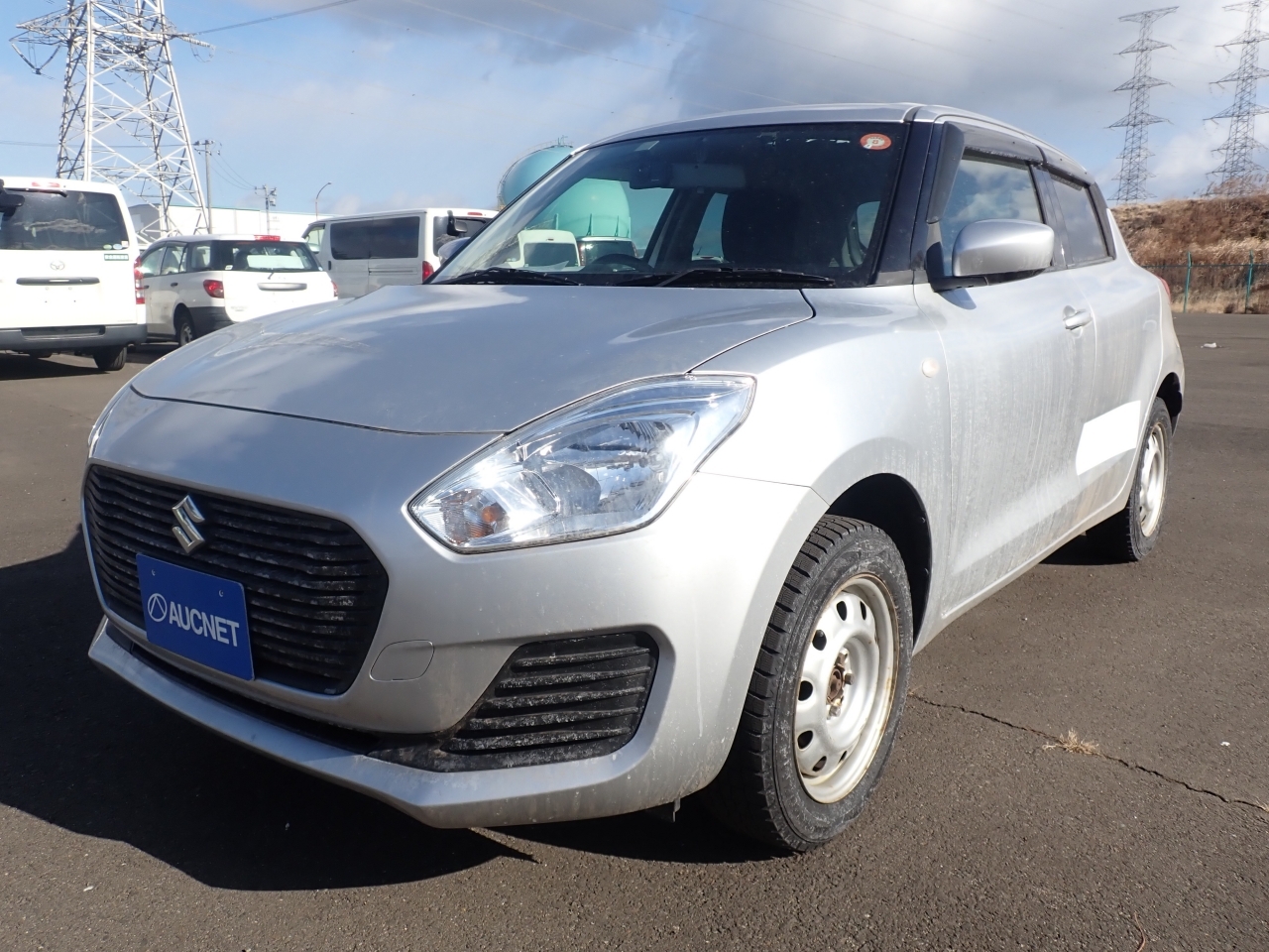 SUZUKI SWIFT
