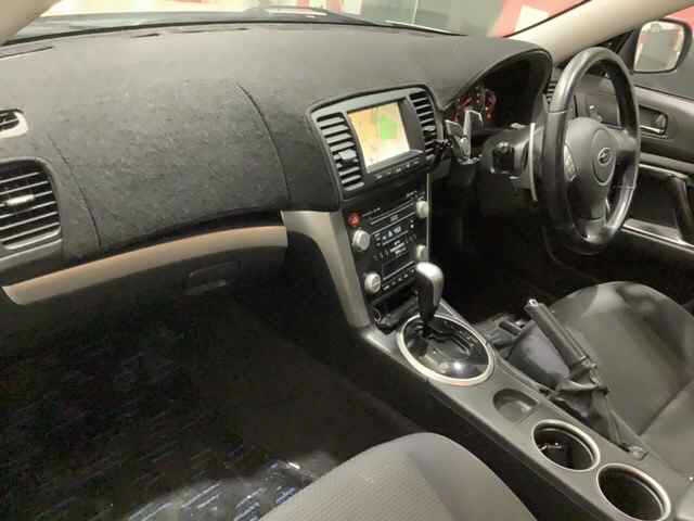SUBARU LEGACY B4
