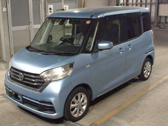 NISSAN DAYZ ROOX