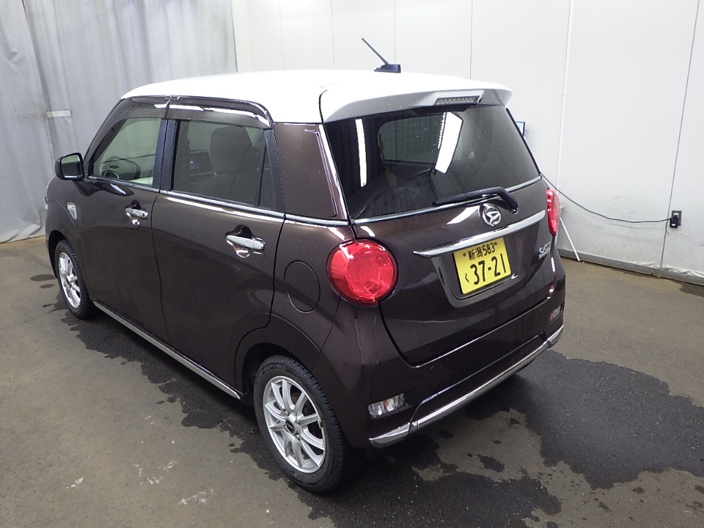 DAIHATSU CAST
