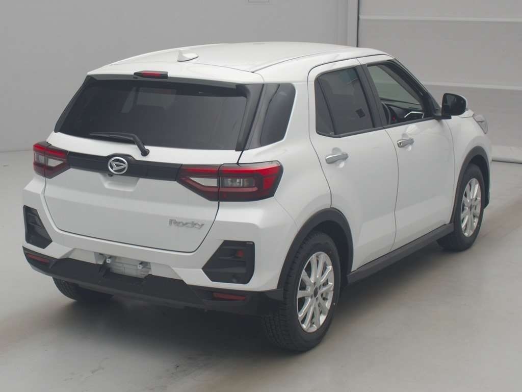 DAIHATSU ROCKY