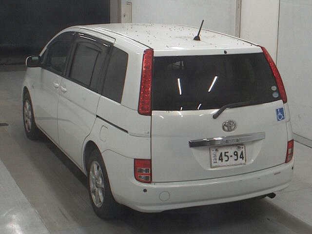 TOYOTA ISIS