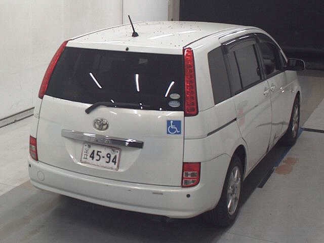 TOYOTA ISIS