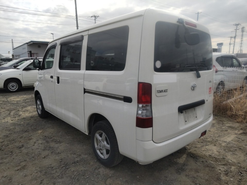 TOYOTA TOWN ACE