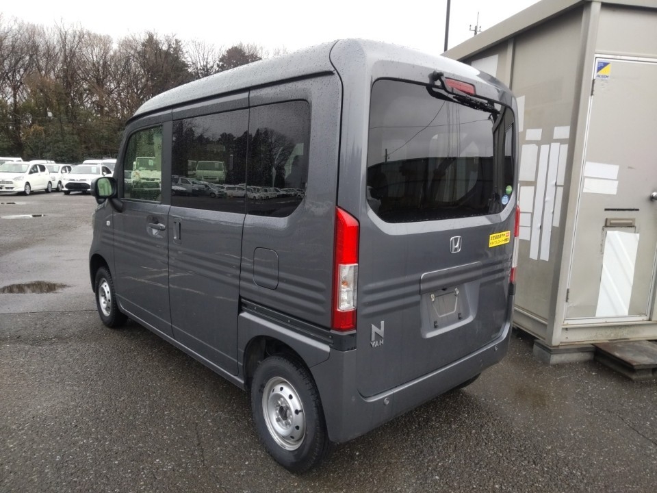 HONDA N-VAN