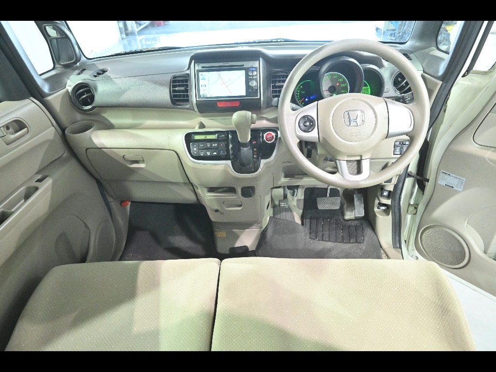 HONDA N-BOX+