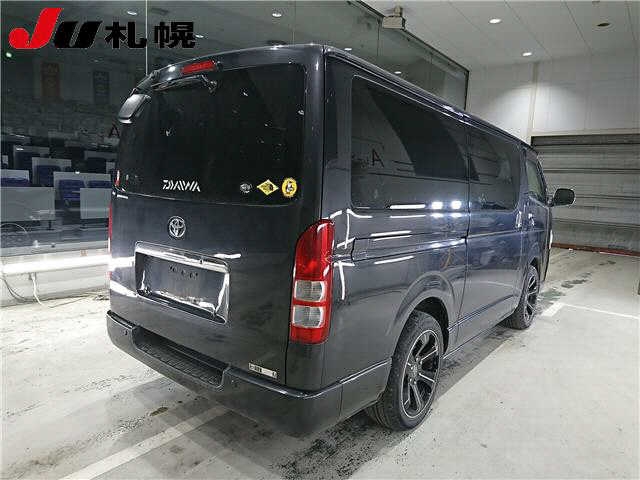 TOYOTA REGIUS ACE