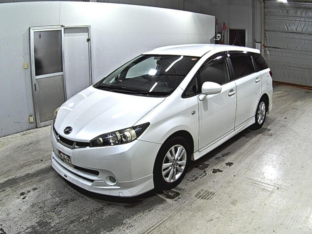 TOYOTA WISH