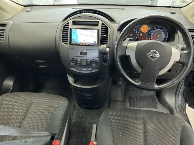 NISSAN LAFESTA