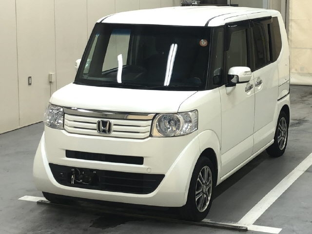 HONDA N-BOX